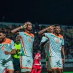 <p><strong>CAN 2027 : Le Niger dans un groupe difficile</strong></p>
<p>La Coupe d&rsquo;Afrique des Nations (CAN) 2027 promet d&rsquo;être palpitante pour le peuple nigérien. Le Mena a été placé dans un groupe redoutable, rassemblant des équipes de haut niveau. La compétition s&rsquo;annonce intense et le Niger devra se surpasser pour espérer passer les phases éliminatoires. Les supporters sont impatients de voir leur équipe briller malgré les défis. L&rsquo;histoire du Mena dans le football africain pourrait bien prendre un tournant lors de cet événement majeur. Suivez les performances du Niger et encouragez-les dans cette aventure sportive passionnante!</p>