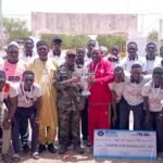 <h3>Football : La Jeunesse Sportive du Damagaram présente son trophée au gouverneur</h3>
<p>La Jeunesse Sportive du Damagaram a eu l&rsquo;honneur de présenter son trophée de la Ligue Régionale au gouverneur. Cet événement souligne le succès de l&rsquo;équipe et son engagement envers le sport dans la région. La cérémonie a renforcé les liens entre le club et les autorités locales, mettant en avant l’importance du football dans la communauté.</p>